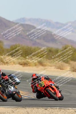 media/Mar-21-2025-CVMA Friday Practice (Fri) [[30cd4fe323]]/3-Racer 2/Session 4 (Turn 10)/
